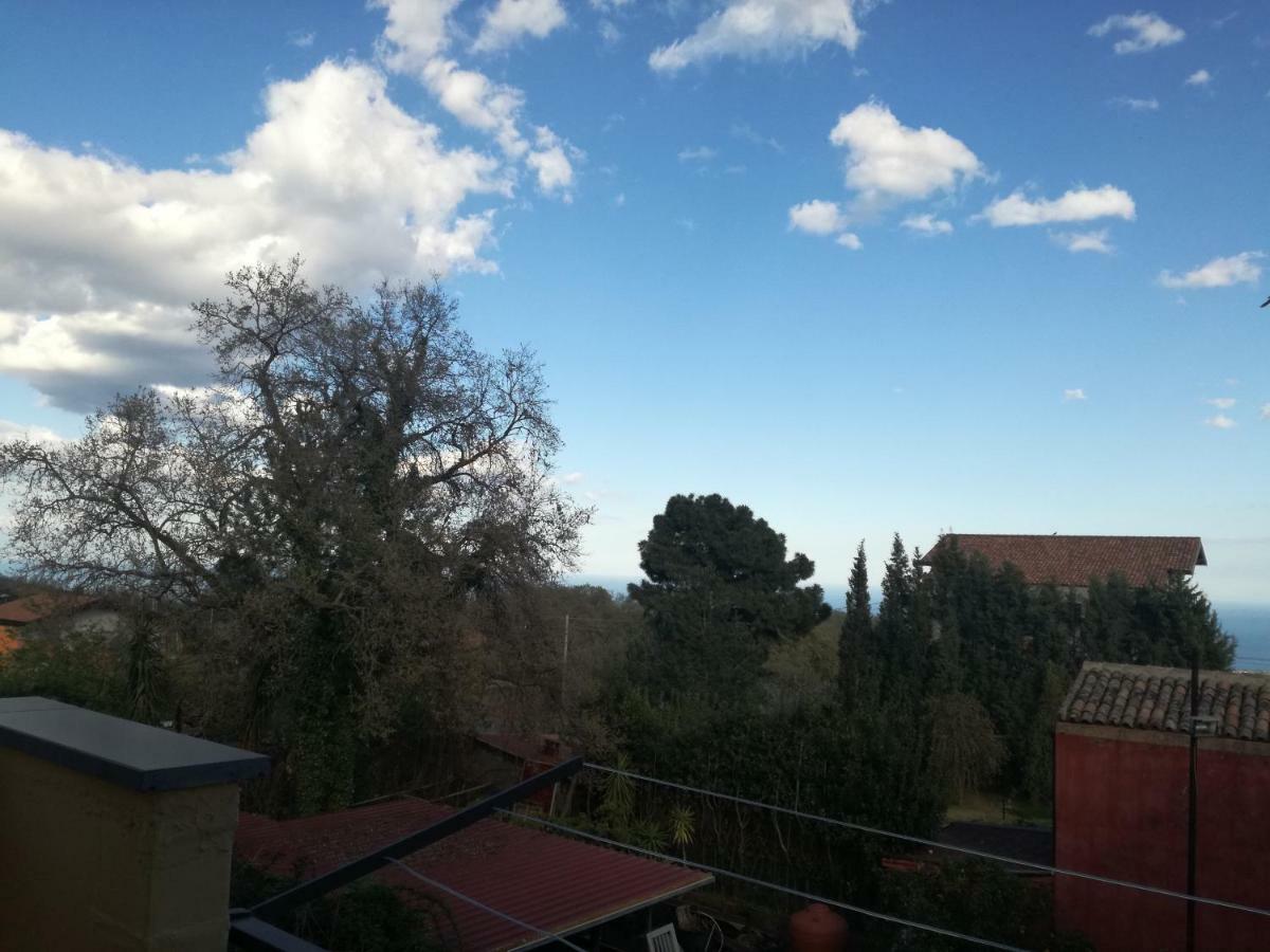 Casa Vacanza Petrulli Zafferana Etnea Exterior foto
